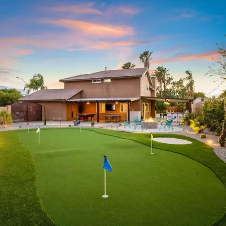 Villa Golfers Delight Pool Club House